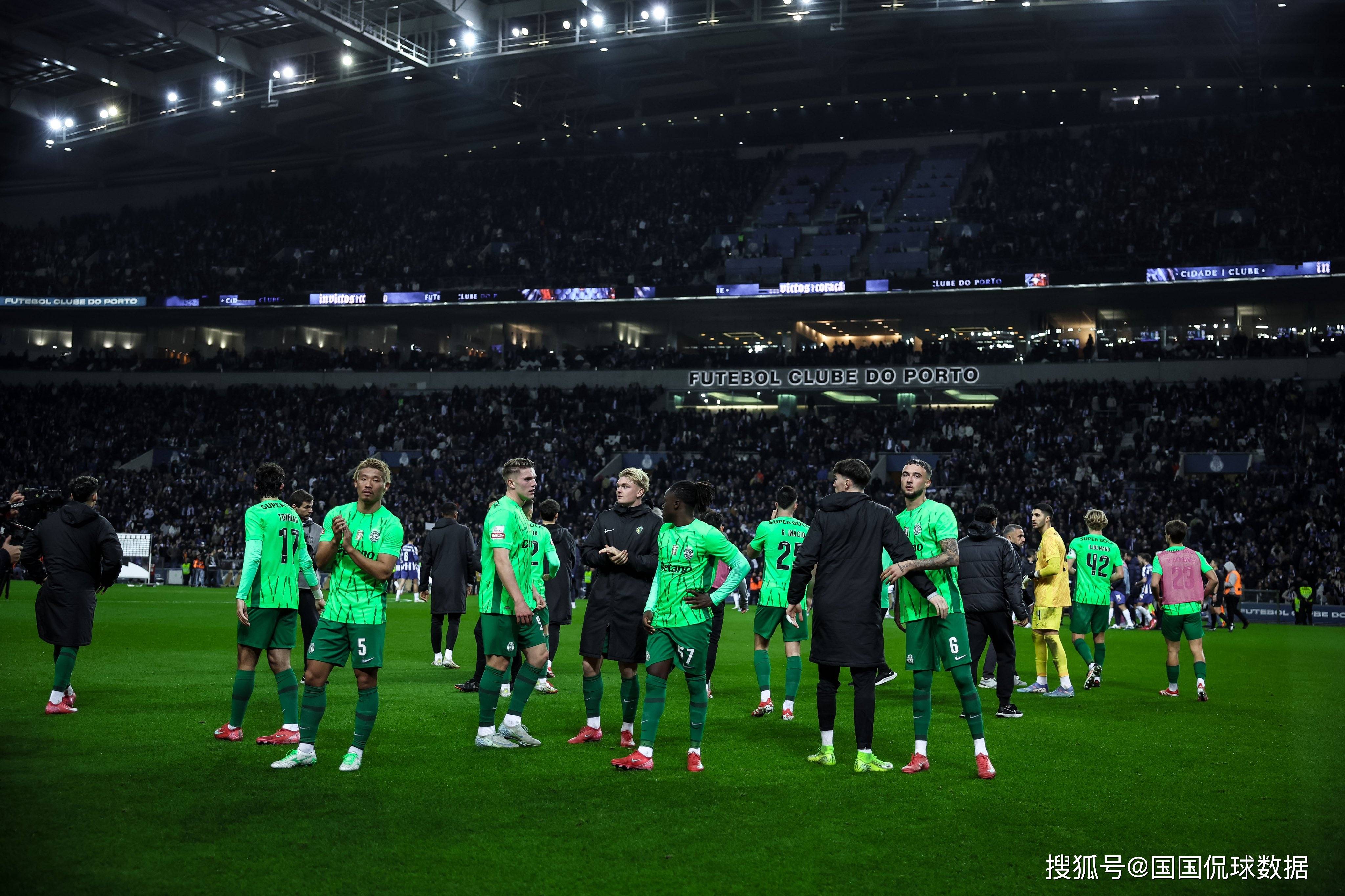 关于欧锦赛：赛场争霸持续燃烧！的信息