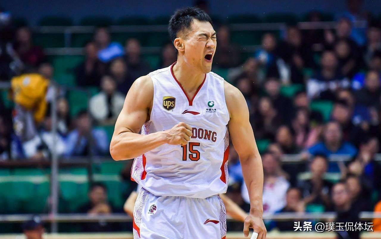 铁血拼搏求胜无畏，山东男篮英雄豪迈奋勇冲击的简单介绍